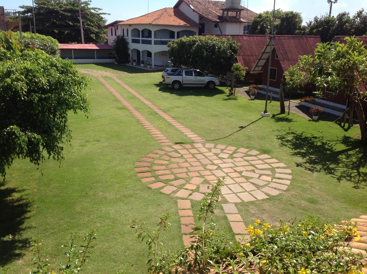 Hr Chales Pousada Itapemirim Buitenkant foto